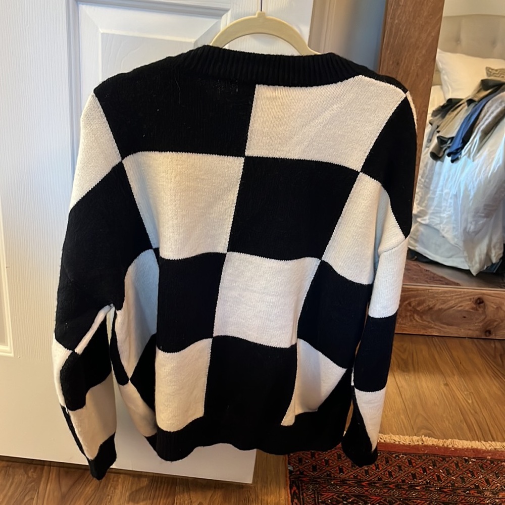 Cozy Sweater - Picture 4 of 5